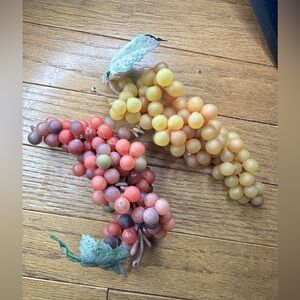 Decorative Vintage Grape Cluster Accent - Multicolor